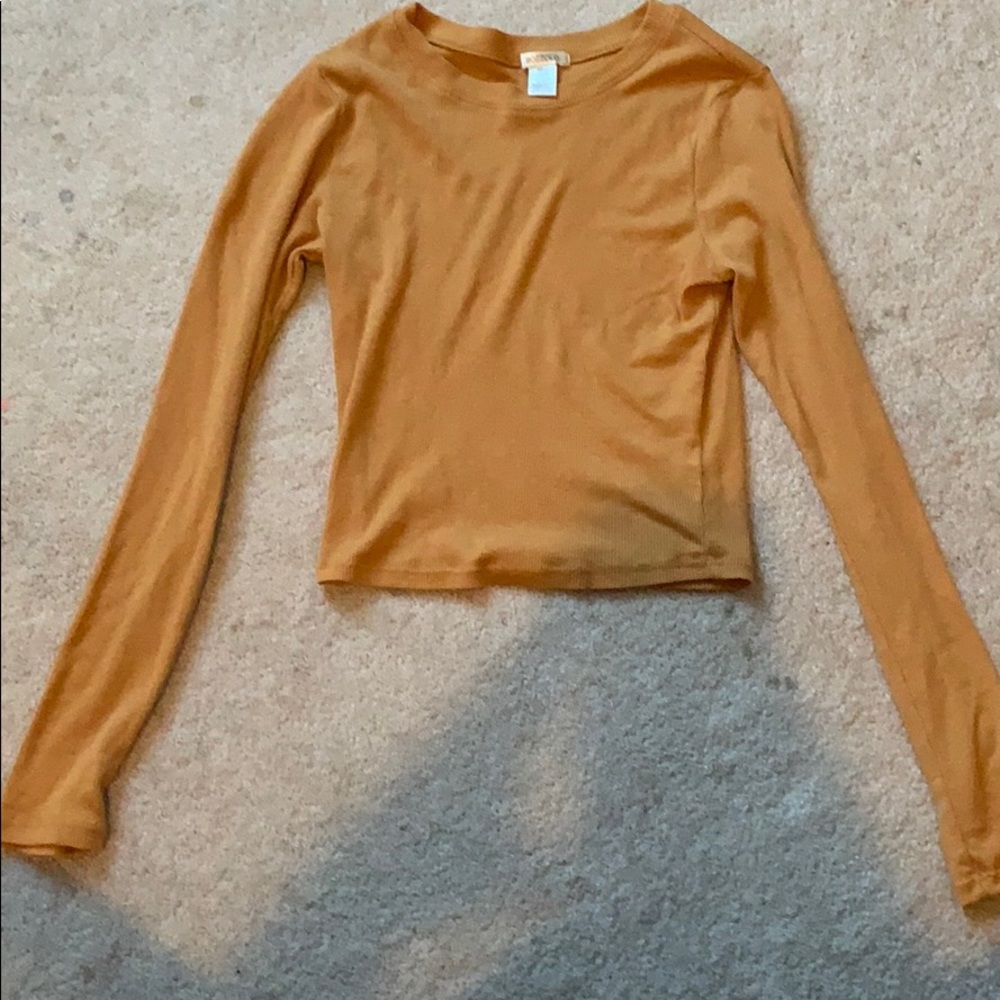 Cropped shirt
